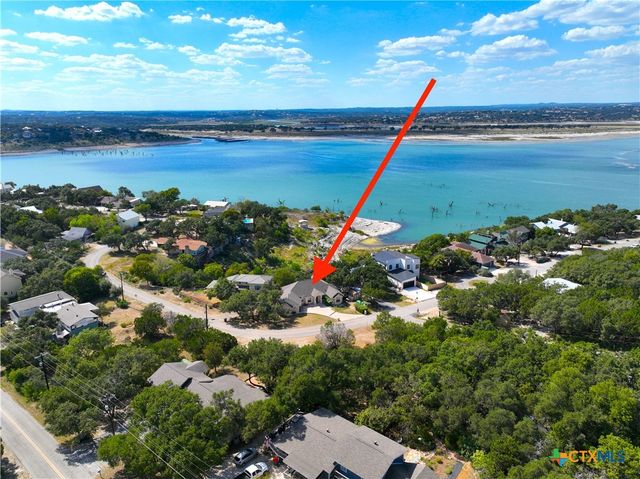 $875,000 | 1925 Glenn Drive | South Canyon Lake