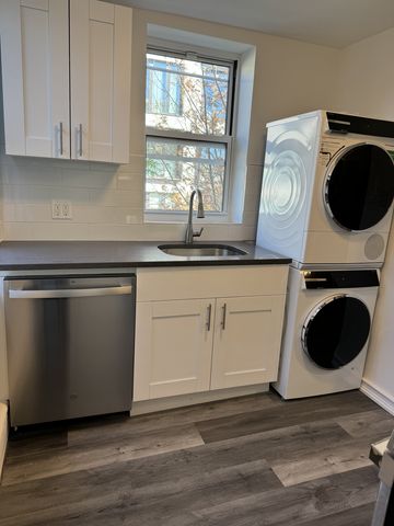 $3,500 | 530 Driggs Avenue, Unit 3L | Williamsburg