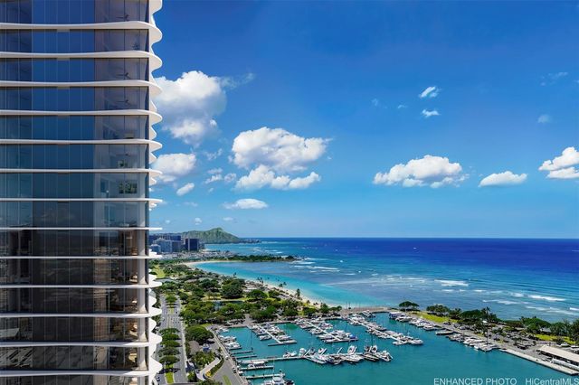 $2,274,000 | 928 Ala Moana Boulevard, Unit 1901 | Kakaako