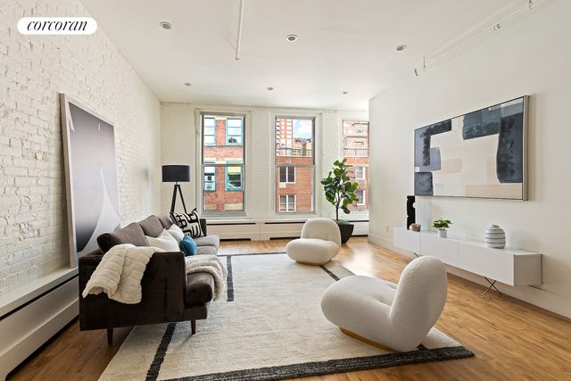 $1,695,000 | 30 West 13th Street, Unit 5C | Greenwich Village