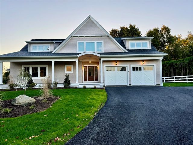 $1,595,000 | 5 Maple Shade Court | Bristol