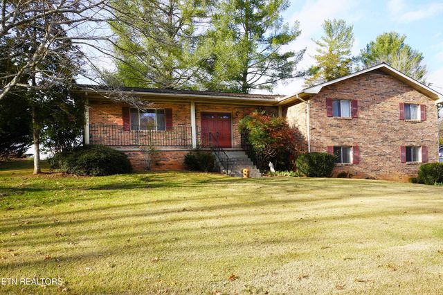 $389,900 | 1318 Golf Course Road