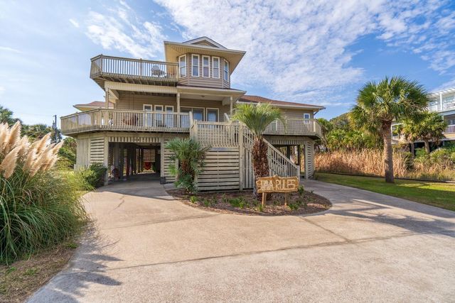 $1,500,000 | 202 Mary Street | Edisto Beach