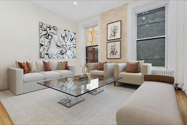 $3,150 | 300 East 61st Street, Unit 3E | Lenox Hill