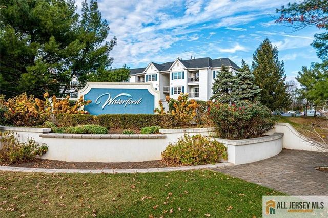 $399,000 | 835 Waterford Drive, Unit 835 | Pumptown