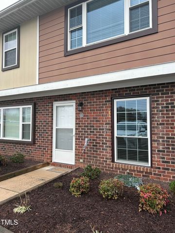 $194,500 | 1241 South 5th Street, Unit A2 | Fox Run Condominiums