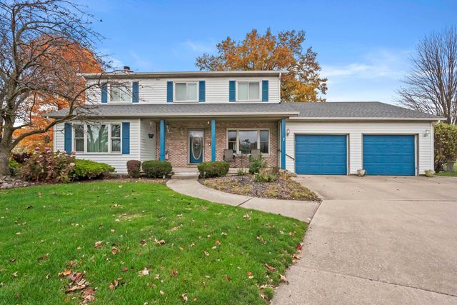 $449,900 | 2411 Jonathan Drive | Valparaiso