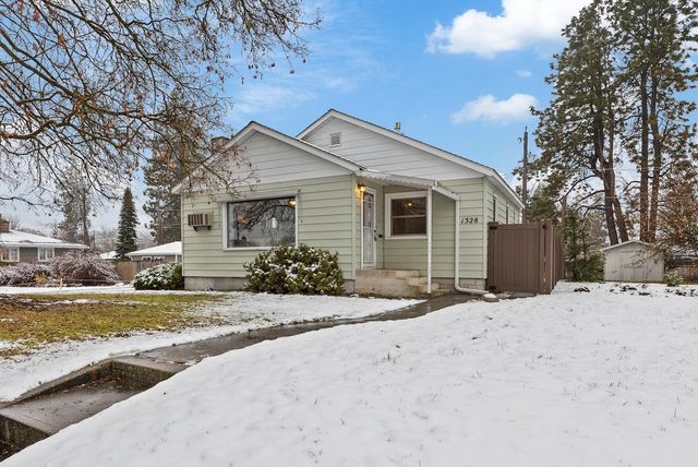 $319,900 | 1328 West Dalke Avenue | North Hill