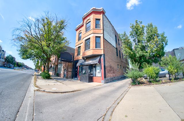 $900,000 | 3268 West Fullerton Avenue | Logan Square