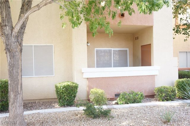 $1,495 | 1050 East Cactus Avenue, Unit 1021 | Silverado Ranch