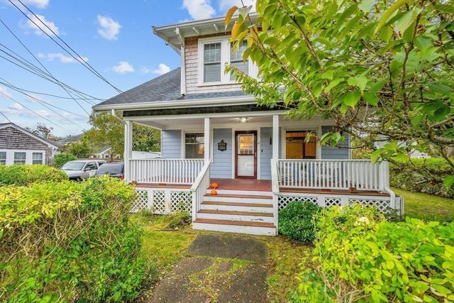 $595,000 | 17 Linden Street | Hyannis