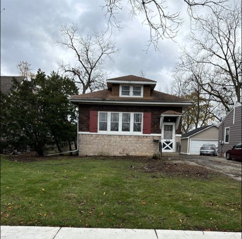 $249,900 | 212 South Princeton Avenue | Villa Park