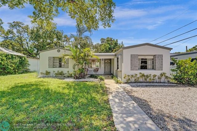 $665,000 | 314 Southeast 14th Street | Poinciana Park