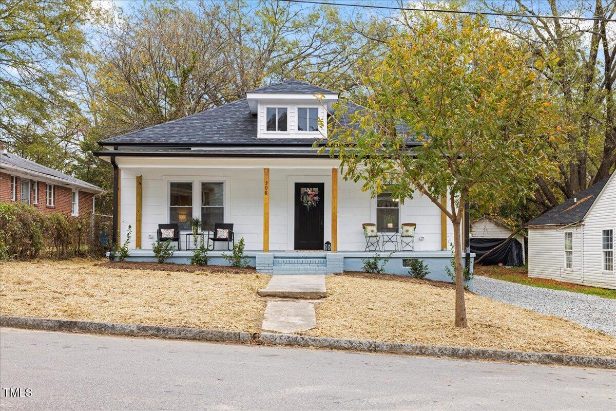 a house view with a outdoor space