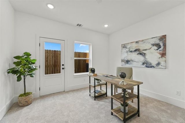 $2,700 | 1207 Cavalcade Street, Unit B | Ryon