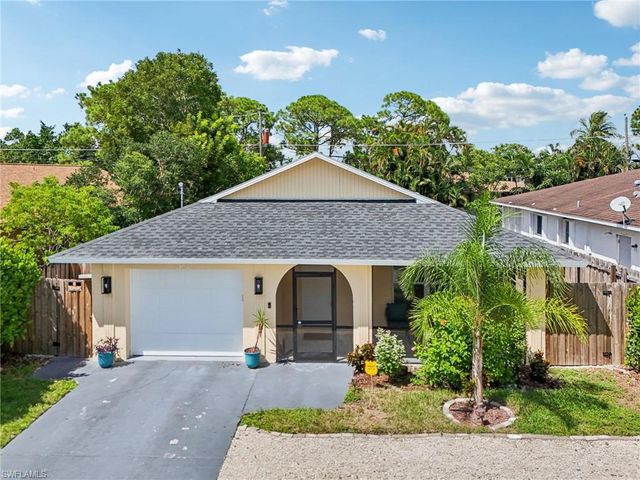 $1,149,000 | 705 103rd Avenue North | Naples Park