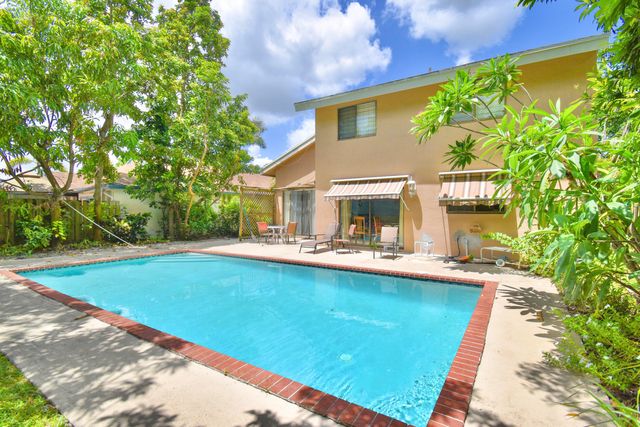 $1,250,000 | 22360 Dorado Drive | Boca del Mar