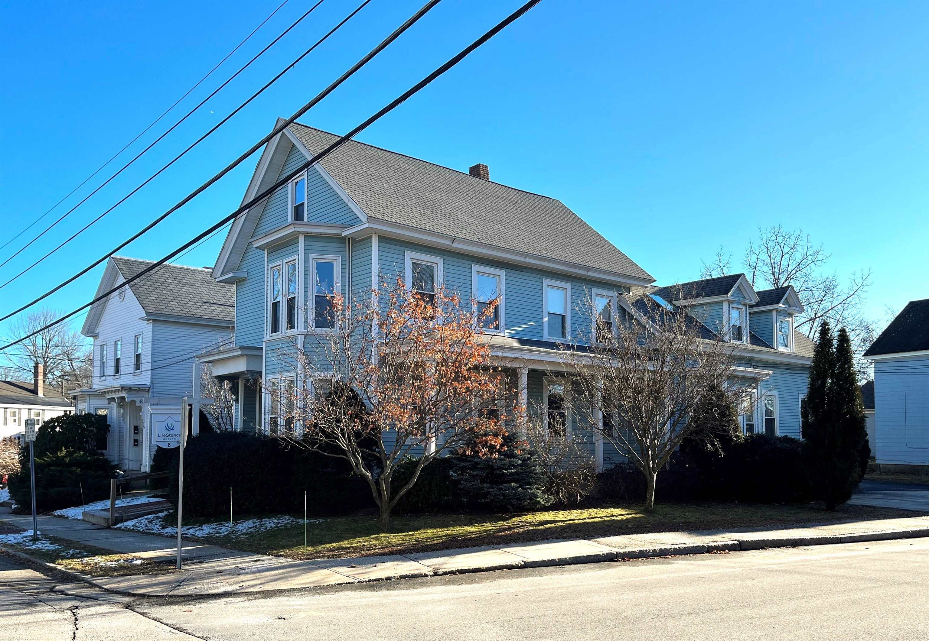 8 Auburn Street Nashua NH 03064 Compass