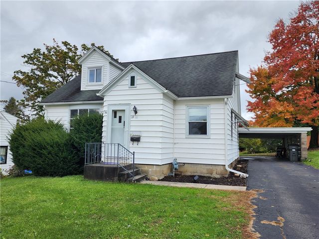 $159,900 | 19 Barone Avenue | Mount Morris Village