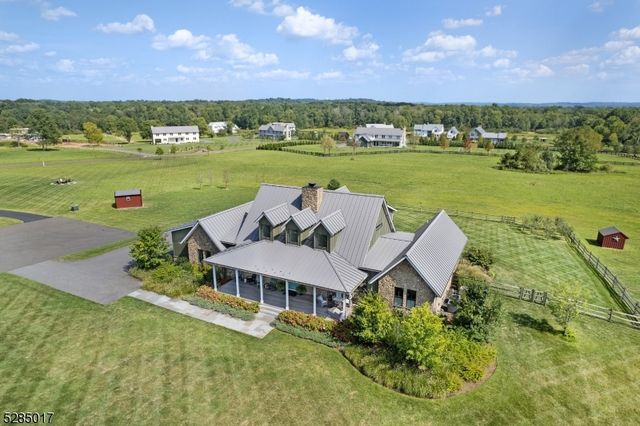 $1,675,000 | 78 River Farm Lane | Lamington