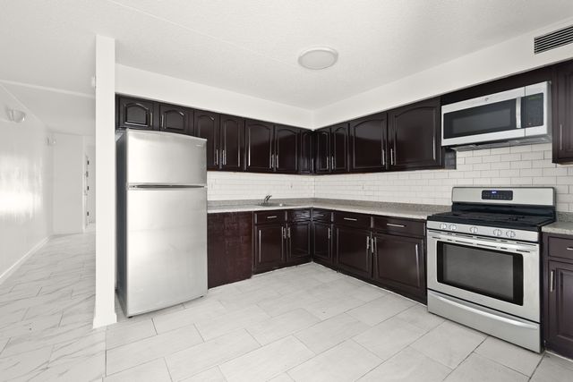 $2,800 | 56 East 120th Street, Unit 1 | Harlem