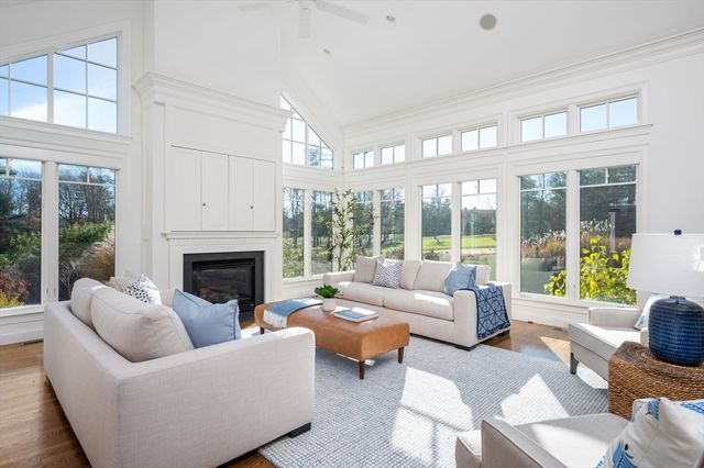 $3,750,000 | 71 Clubhouse Drive | South Hingham