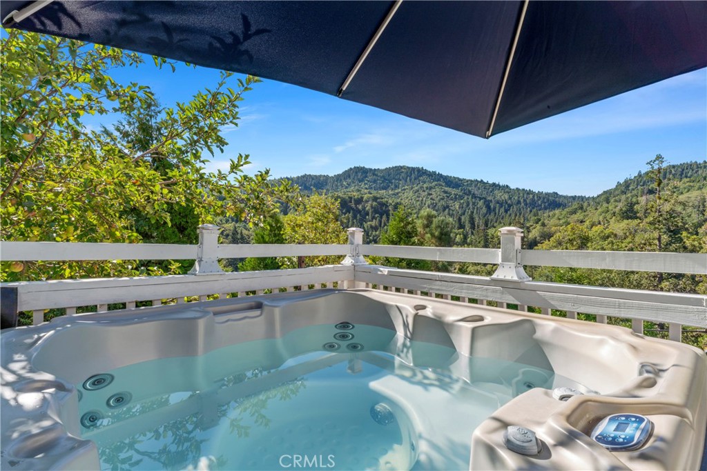 Hot Tub with views