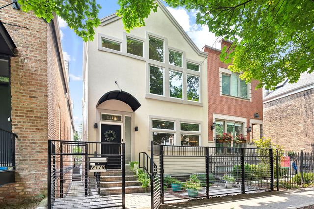 $1,050,000 | 2119 West Dickens Avenue | Bucktown