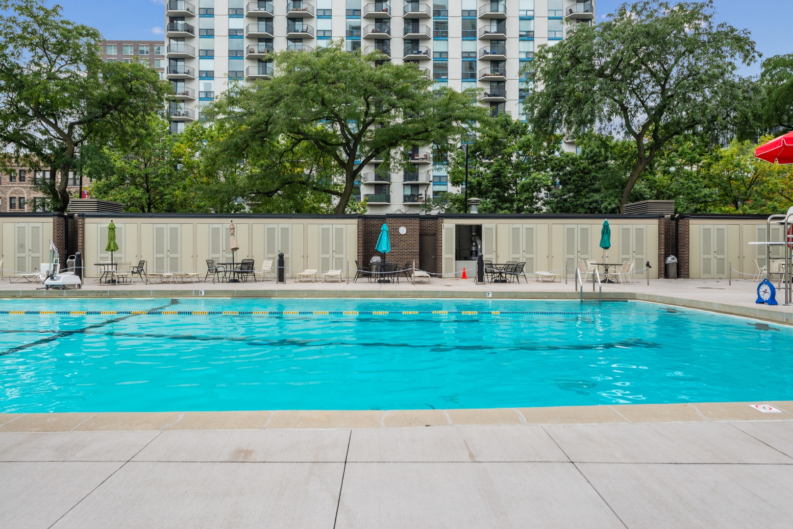 70 West Burton Place Unit 302 Chicago IL 60610 Compass