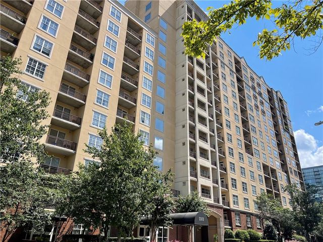 $2,450 | 1101 Juniper Street Northeast, Unit 1027 | Park Central