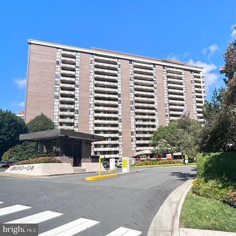 $465,000 | 1800 Old Meadow Road, Unit 1014 | Tysons Corner