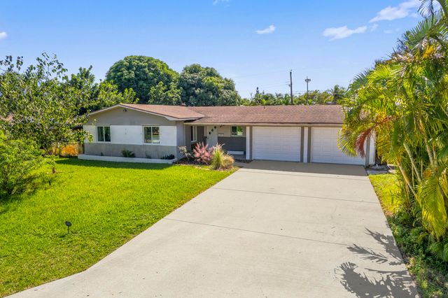 $570,000 | 430 Southwest 6th Avenue | Boynton Beach