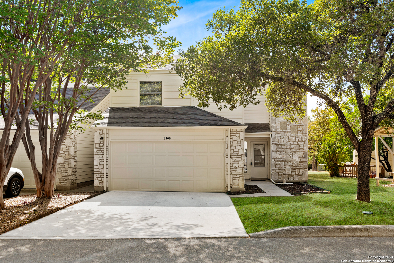 front view of house with a yard