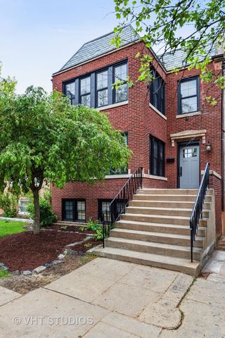 $1,700,000 | 2712 West Sunnyside Avenue | Ravenswood Manor