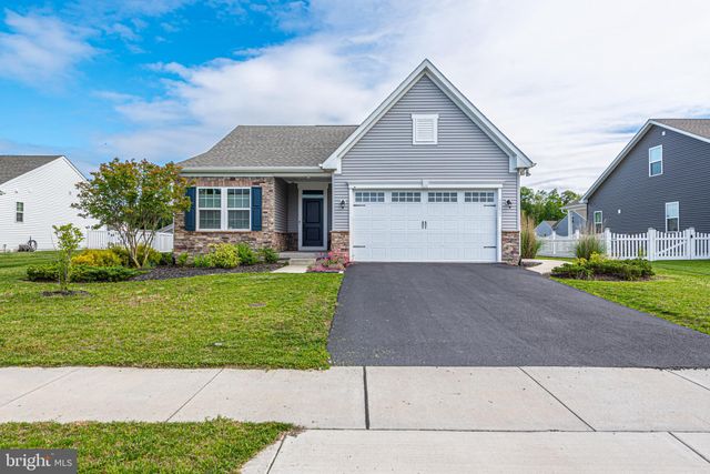 $565,000 | 32653 Savage Farm Court