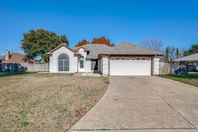 $360,000 | 2662 Village Green Drive | Grand Prairie