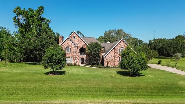 $775,000 | 3919 Ramble Creek Drive | Missouri City