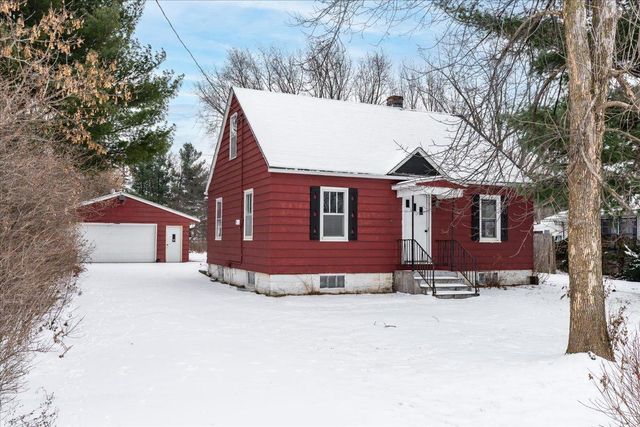 $249,900 | 1399 Main Street | Houlton