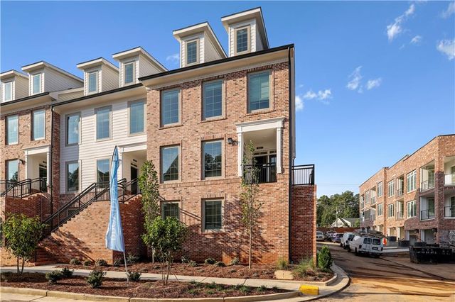 $3,200 | 432 Burton Drive, Unit 301 | Alpharetta