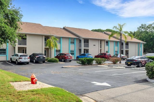 $185,000 | 8151 Heatherwood Drive, Unit 110 | Seminole