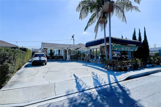 $1,300,000 | 2822 Redondo Beach Boulevard | Northeast Torrance