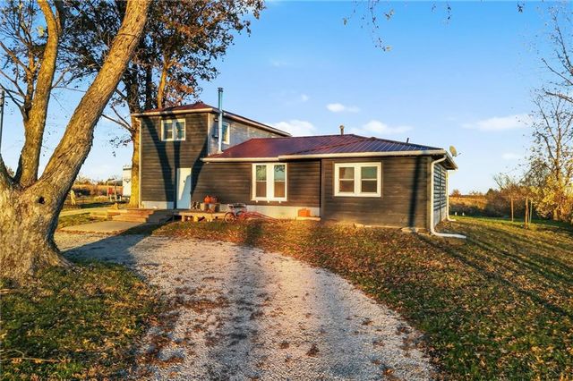 $395,000 | 15510 Hwy C | Richmond Township - Ray County