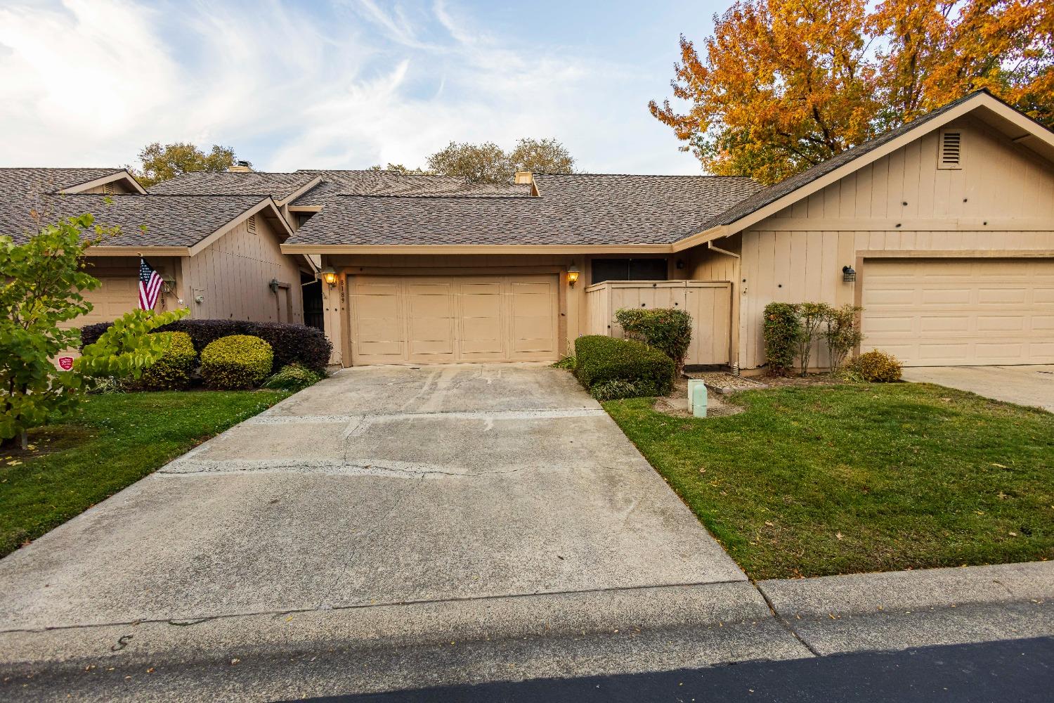 a front view of house with yard