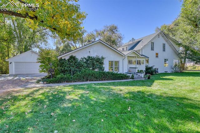 $1,499,000 | 900 Pond Terrace | Fountain Valley