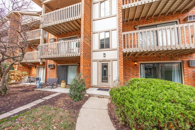 $1,750 | 2370 Abbeywood Drive, Unit B | Lisle