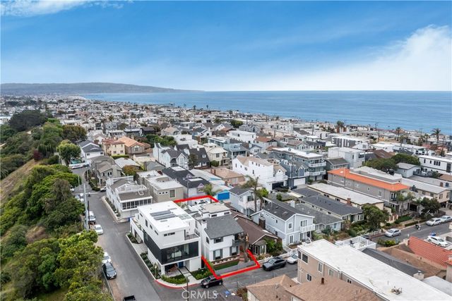 $9,495 | 472 36th Street | Manhattan Beach Sand