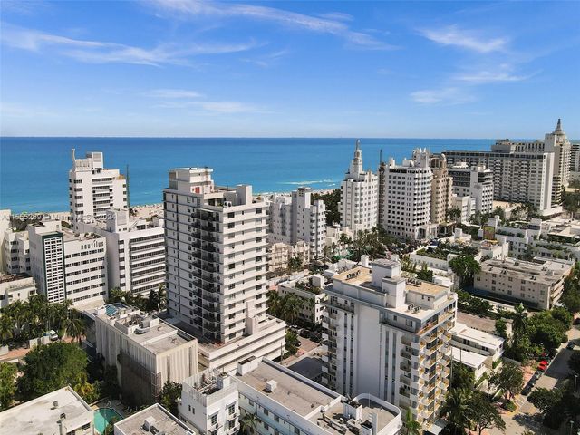 $405,000 | 1800 Collins Avenue, Unit 7B | Miami Beach City Center