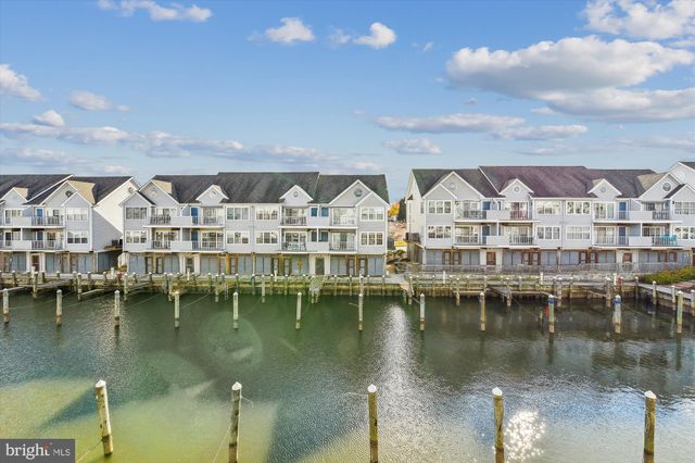 $398,000 | 241 Blue Bill Lane, Unit 241D | Old Town Havre de Grace