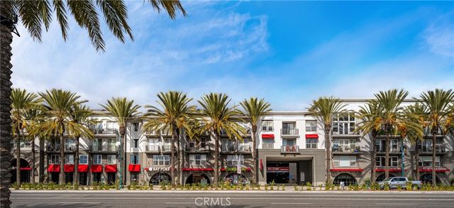 $624,900 | 1801 East Katella Avenue, Unit 3135 | East Anaheim