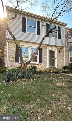 $442,900 | 439 Colonial Ridge Lane | Arnold